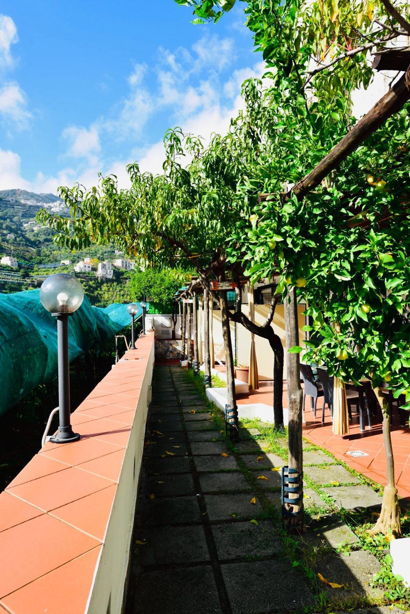 Eden Holiday Minori Exterior foto