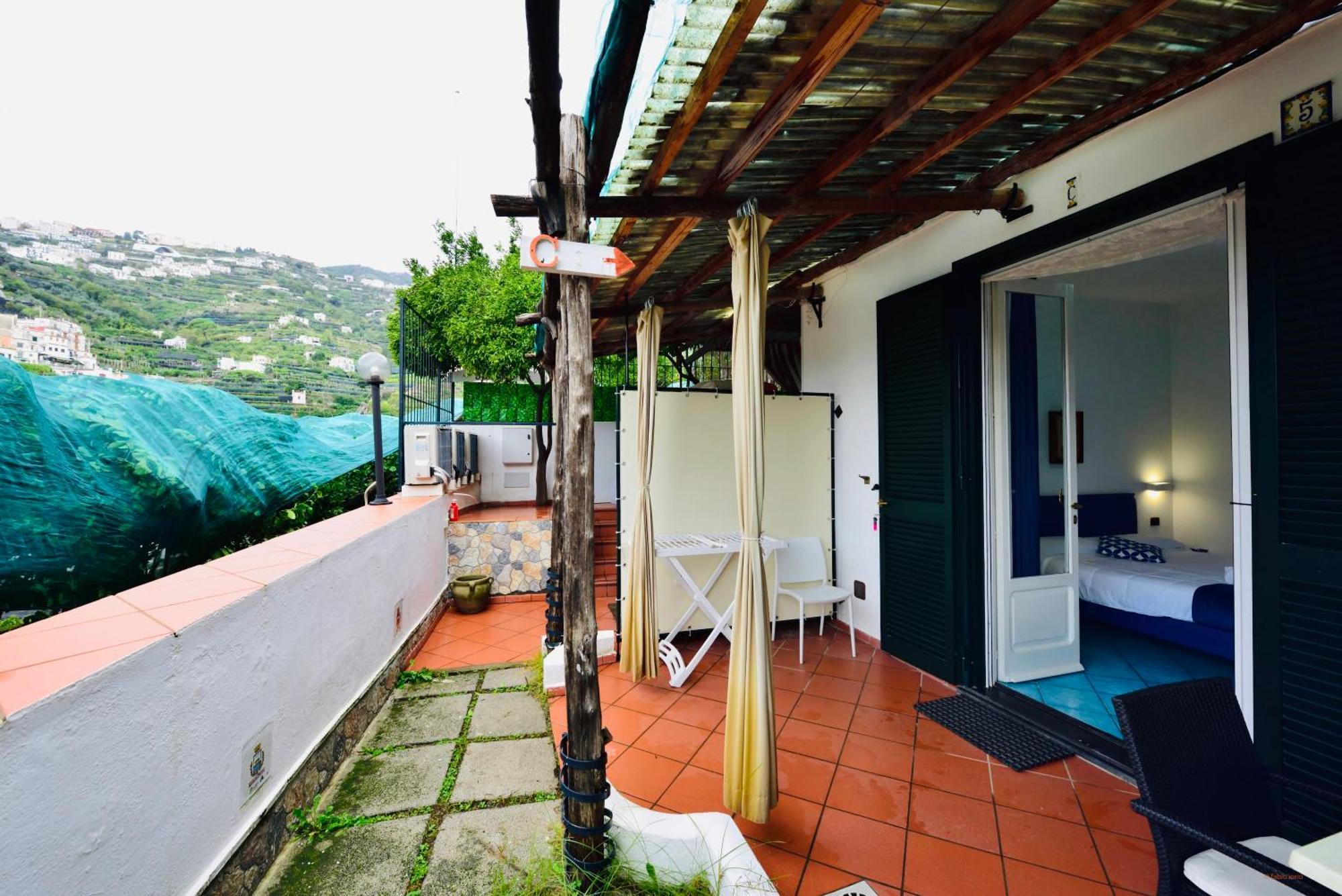 Eden Holiday Minori Exterior foto