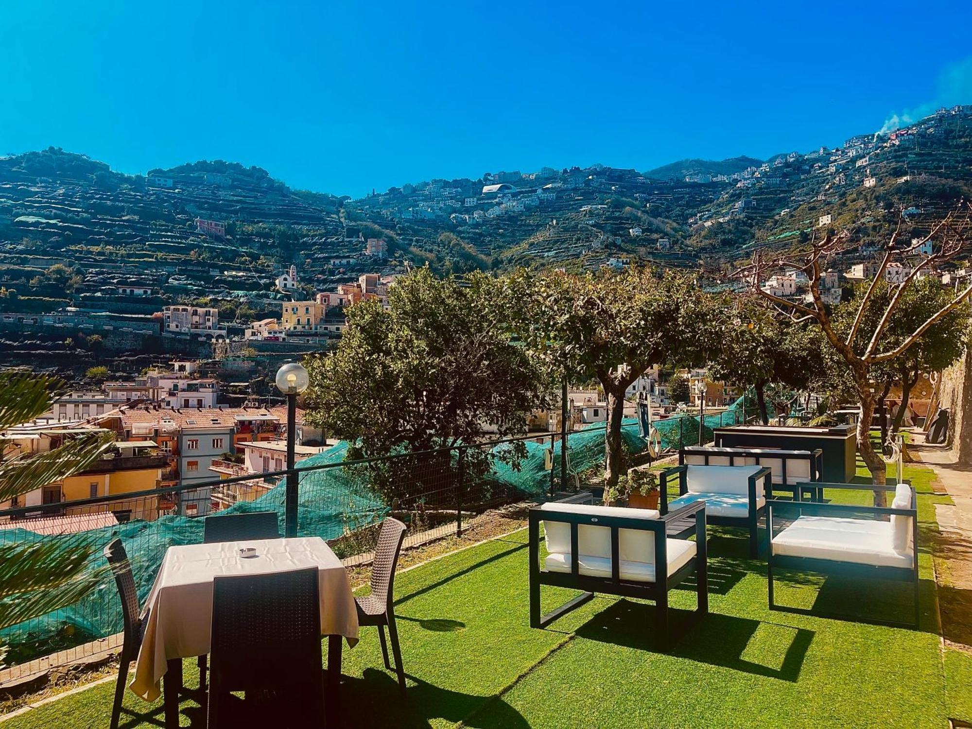 Eden Holiday Minori Exterior foto