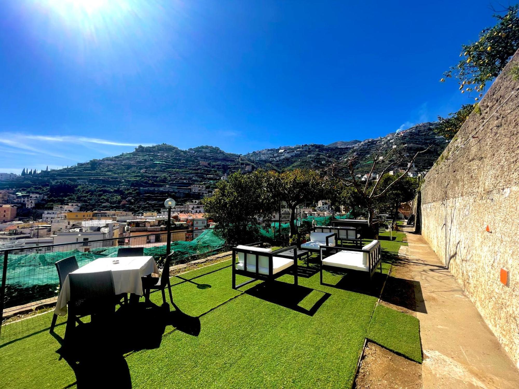 Eden Holiday Minori Exterior foto